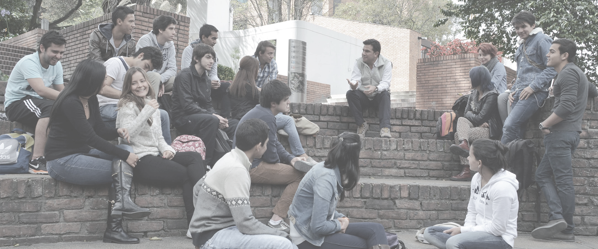 Titulo Pontificia Universidad Javeriana
